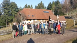 Seniorenwanderung rund um den Mühlstein mit adventlichem Flair