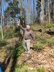 Wanderung mit Osterüberraschungen