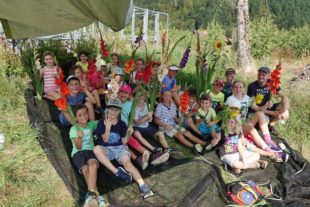 24 Kinder beim Pfadfindertag auf den Biberacher Blumenfeldern
