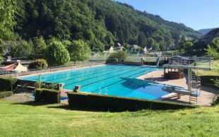 Gemeinde Nordrach öffnet das Schwimmbad nur für Einheimische und Feriengäste