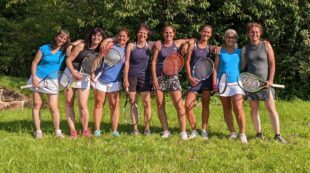 Unverhoffte Meisterschaft der Tennis-Damen 40