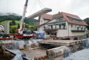 Vordere Kirchbrücke ist abgebaut