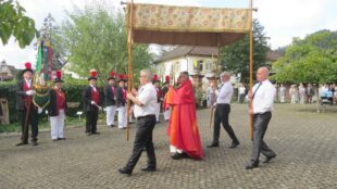 Eindrucksvolles Glaubensbekenntnis  verbunden mit gelebter Tradition