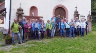 Auf schmalen Waldpfaden zur Wallfahrtskapelle St. Jakobus