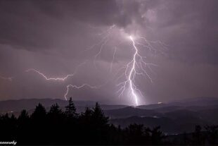 2024-9-2-OH-Robert Schwendemann Gewitter am Brandenkopf 226A0145-Bearbeitet