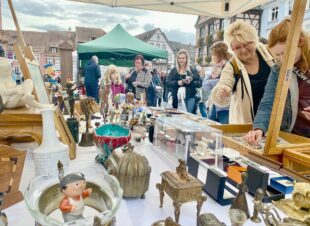 Altstadt-Antikmarkt in der Gengenbacher Altstadt